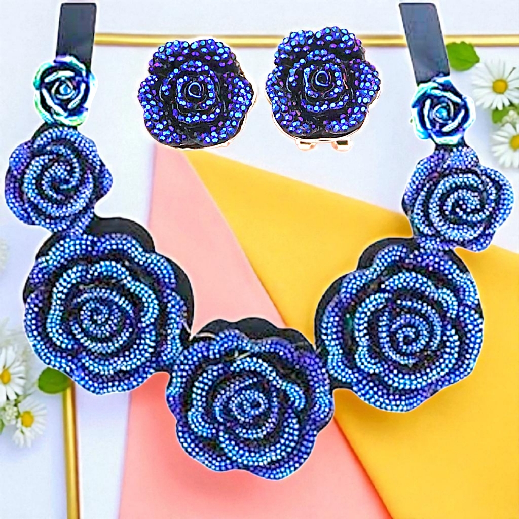 Gold-Plated Floral Blue Crystal Like Rhinestone Earrings And Necklace Set